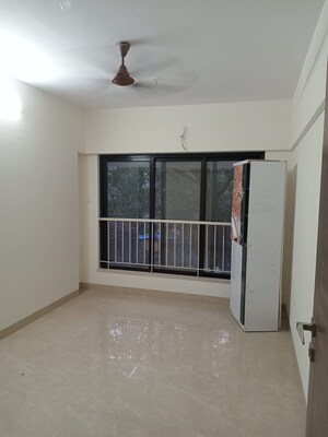 Room in 3 BHK Apartment at Fortune Avirahi, Borivali West – for Rent