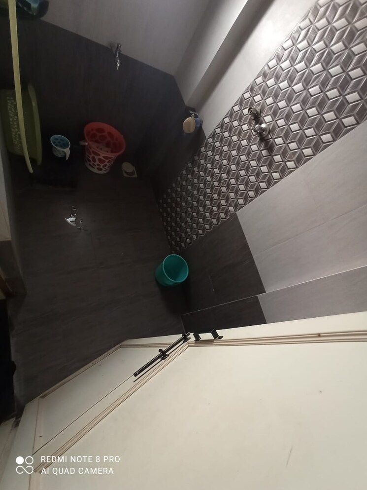 Bathroom, vascon-viola 2 Bedroom 850 Sq.Ft. Apartment In Warje Pune 9619494