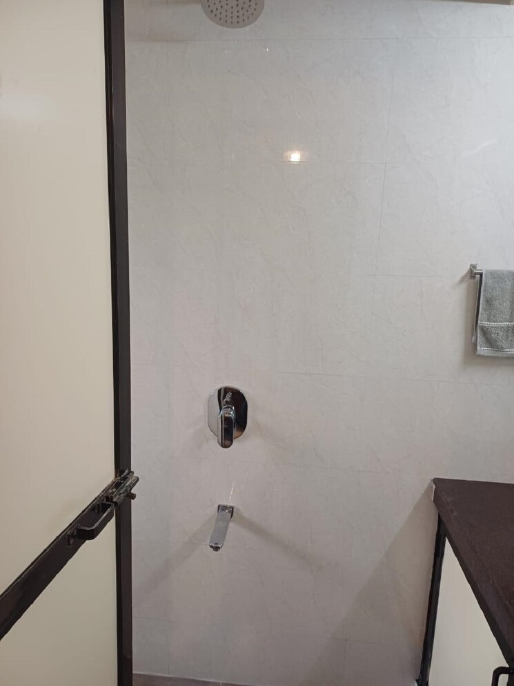 undefined, bandra west 2 Bedroom 700 Sq.Ft. Apartment In Bandra West Mumbai 9619517