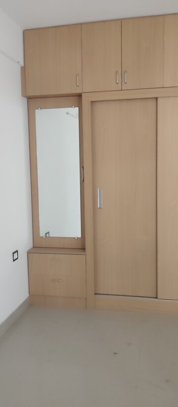 Room in 3 BHK Apartment at ROF Alante, Sector 108 – for Rent