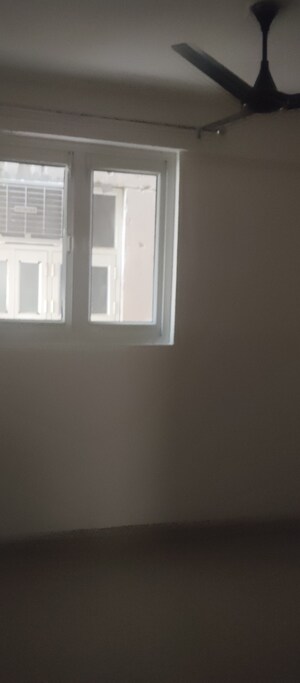 Room in 3 BHK Apartment at ROF Alante, Sector 108 – for Rent