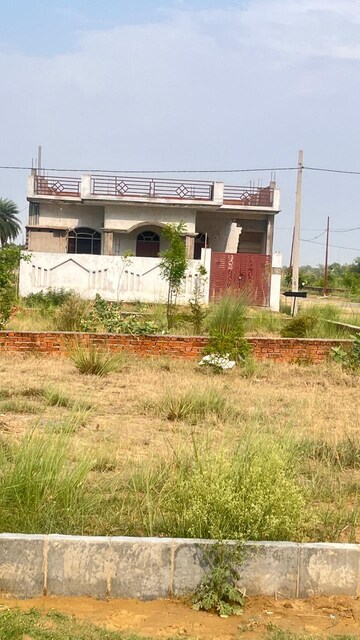  Plot For Sale in Rahmatnagar
