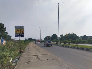  Plot – Exterior View View at Thaiyur - for Sale