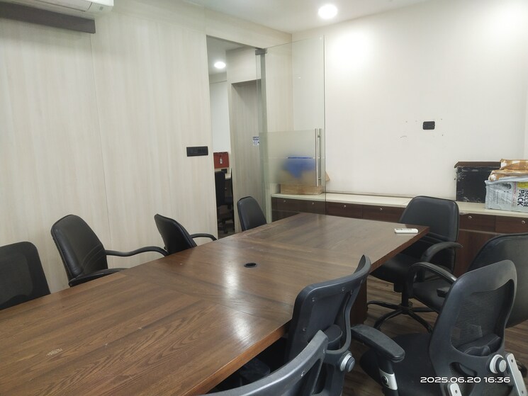 Team Area, sagar-tech-plaza Commercial Office Space 700 Sq.Ft. In Sakinaka Mumbai 9619645