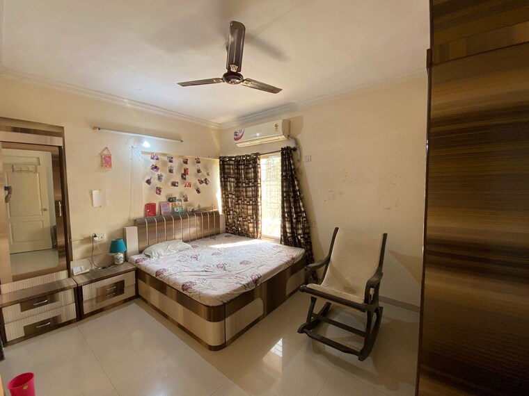 Room, pimple saudagar 3 Bedroom 1300 Sq.Ft. Apartment In Pimple Saudagar Pune 9619668