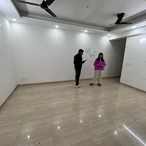 Building Lobby in 3 BHK Apartment at Unnati Fortune The Aranya, Sector 119 – for Rent