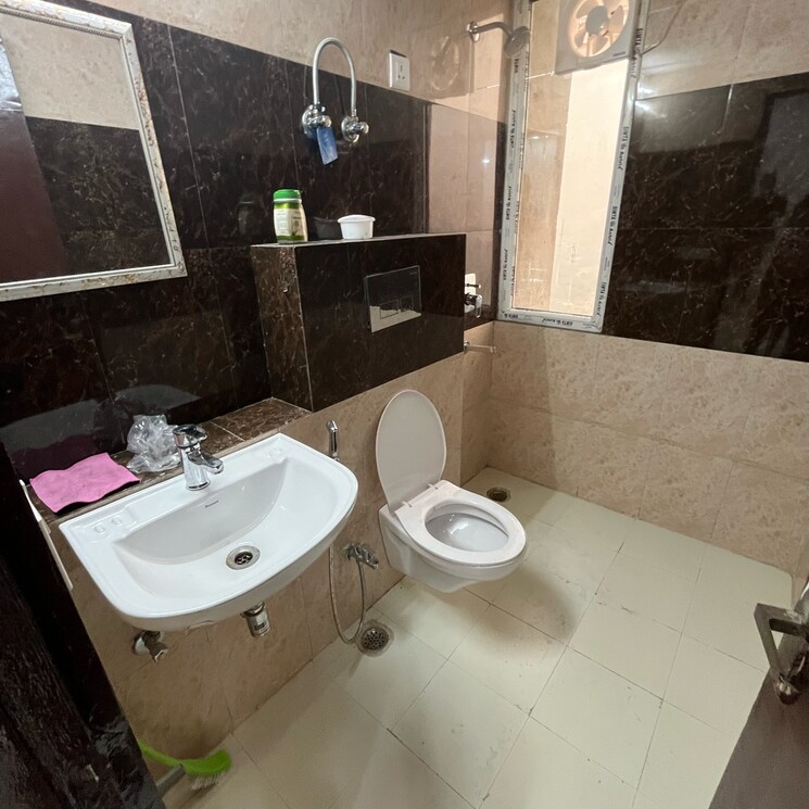 Attached Bathroom, unnati-fortune-the-aranya 3 Bedroom 1575 Sq.Ft. Apartment In Sector 119 Noida 9619851