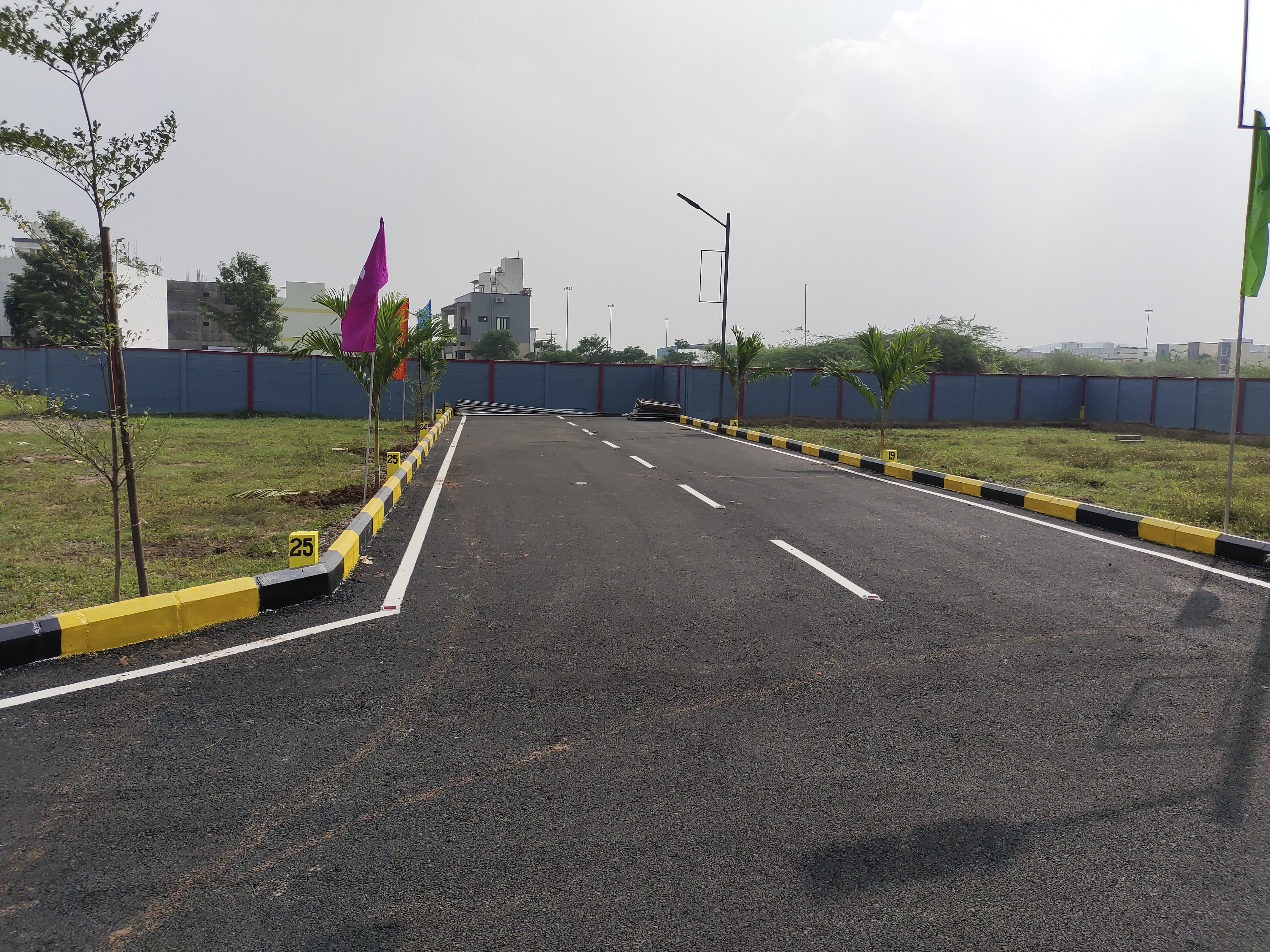 Plot For Sale in Kolapakkam