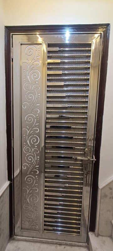 3 BHK Builder Floor – Exterior View View at Rps Palms, Sector 88 - for Sale