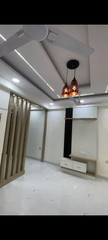 Living Room in 3.5 BHK Builder Floor at Ultima 107, Sector 104 – for Sale