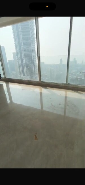 Room in 3 BHK Apartment at Raheja Imperia, Worli – for Sale