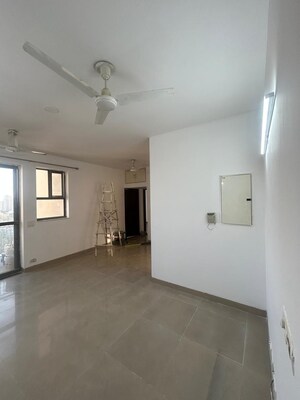 Room in 3 BHK Apartment at Bestech Park View City 1, Sector 48 – for Rent