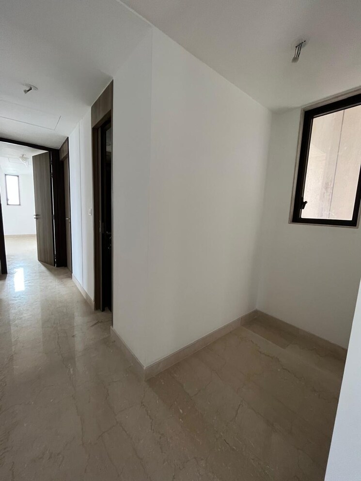 undefined, lodha-the-park 3 Bedroom 1111 Sq.Ft. Apartment In Worli Mumbai 9620073