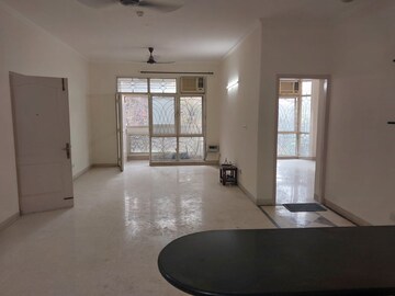 Room in 3 BHK Villa at Eros Rosewood Villas, Sector 50 – for Sale