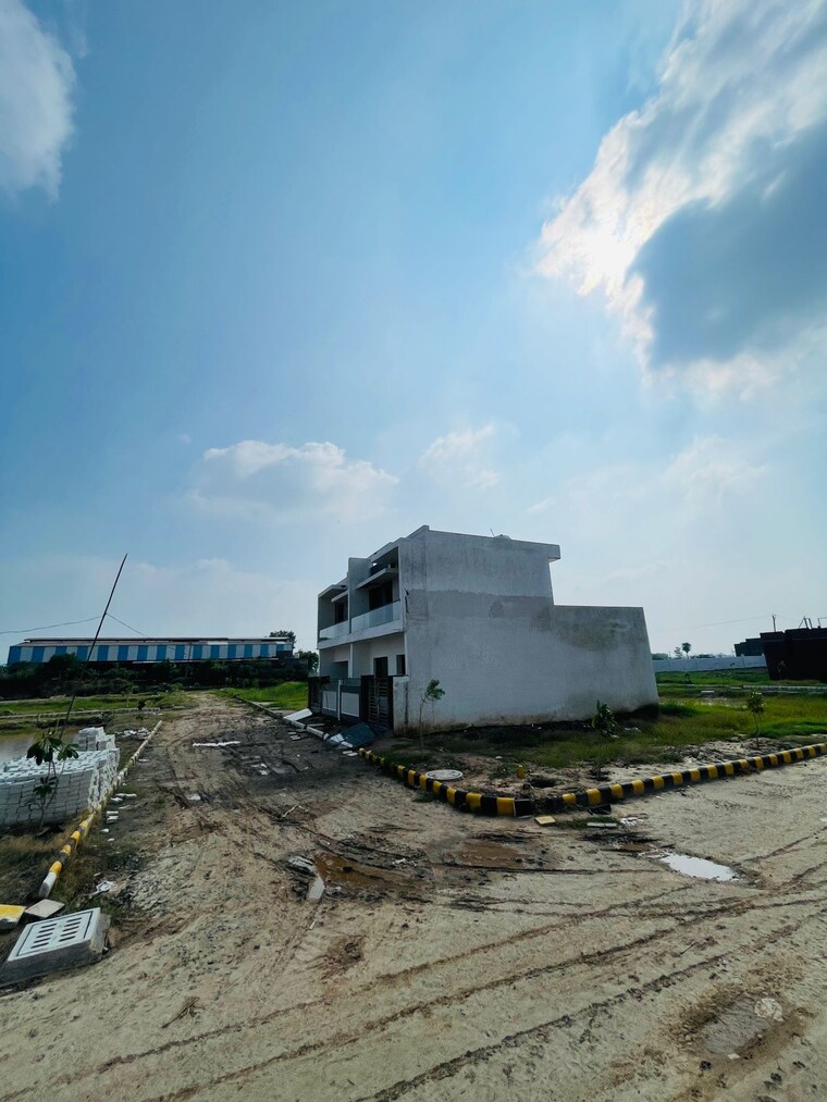 Exterior View, vip road  117 Sq.Yd. Plot In Vip Road Zirakpur 9620256