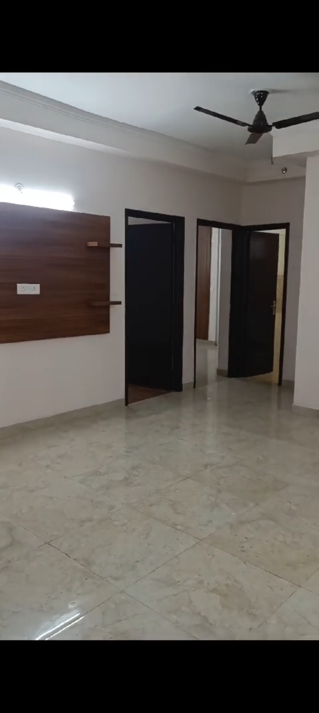 3 BHK + Extra Room Apartment For Rent in Amrapali Kingswood