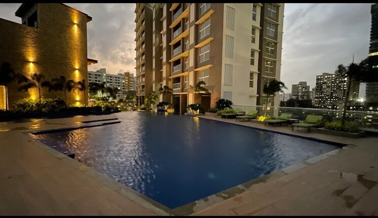 Swimming Pool, runwal-nirvana 3 Bedroom 1006 Sq.Ft. Apartment In Parel Mumbai 9620255