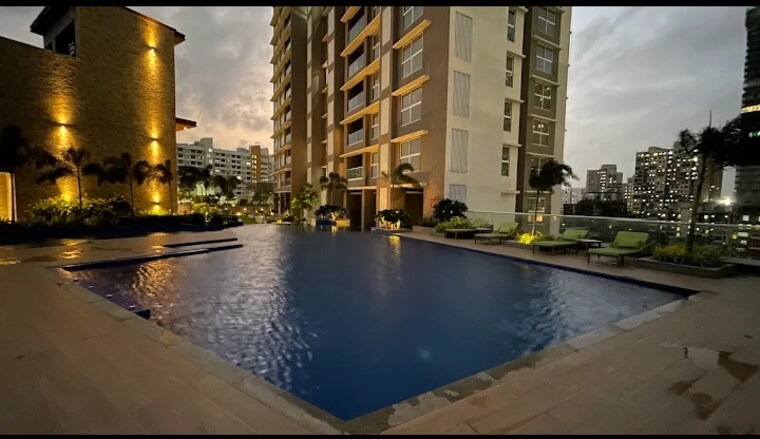 Swimming Pool, runwal-nirvana 3 Bedroom 1006 Sq.Ft. Apartment In Parel Mumbai 9620255