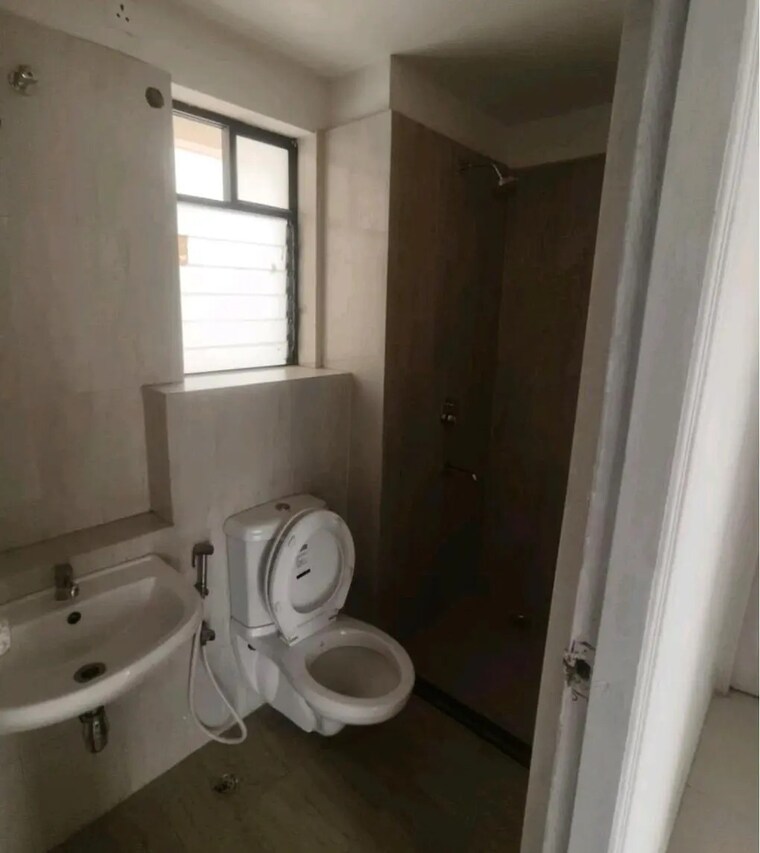 Bathroom, ps-the-102 3 Bedroom 1128 Sq.Ft. Apartment In Joka Kolkata 9620312