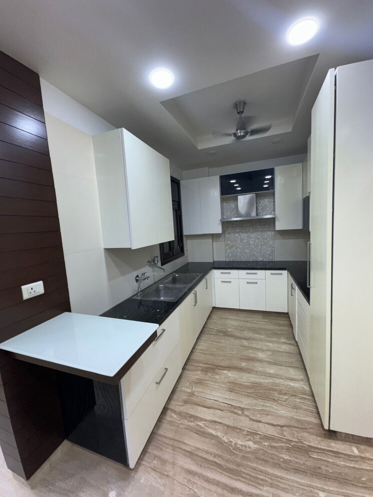 Kitchen, janakpuri 4 Bedroom 2510 Sq.Ft. Builder Floor In Janakpuri Delhi 9620488