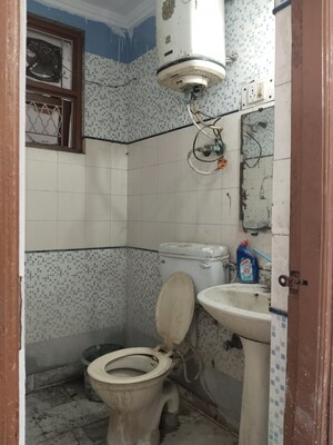 Bathroom in 2 BHK Builder Floor at Ashoka Enclave 3, Sector 35 – for Rent
