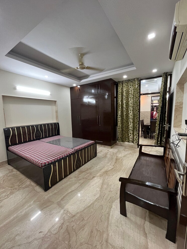 Living Room, k-block-central-square-awasiya-vikas-samiti 2 Bedroom 1000 Sq.Ft. Builder Floor In Kalkaji Delhi 9620405