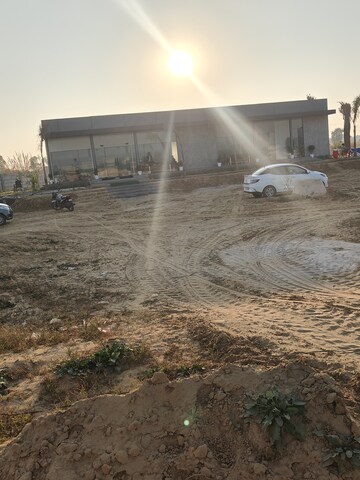 Parking in 3 BHK Builder Floor at VKS Palm Floors, Pataudi – for Sale