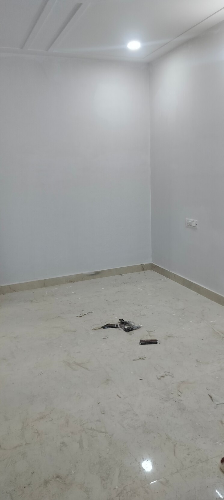 Room, janakpuri 2 Bedroom 1000 Sq.Ft. Apartment In Janakpuri Delhi 9620485