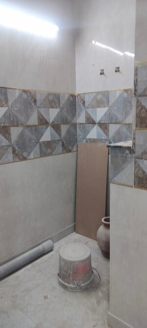 Bathroom in 2 BHK Apartment at Janakpuri – for Rent