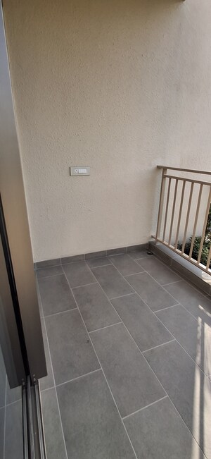 Furnished Amenities in 5 BHK Apartment at Tulip Melrose, Sector 70 – for Sale