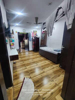 Team Area in 4 BHK Apartment at Parker White Lily, Sector 8 – for Sale