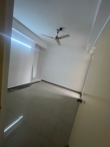 Room in 2 BHK Apartment at Habitech Greens, Ecotech 12 Greater Noida – for Sale