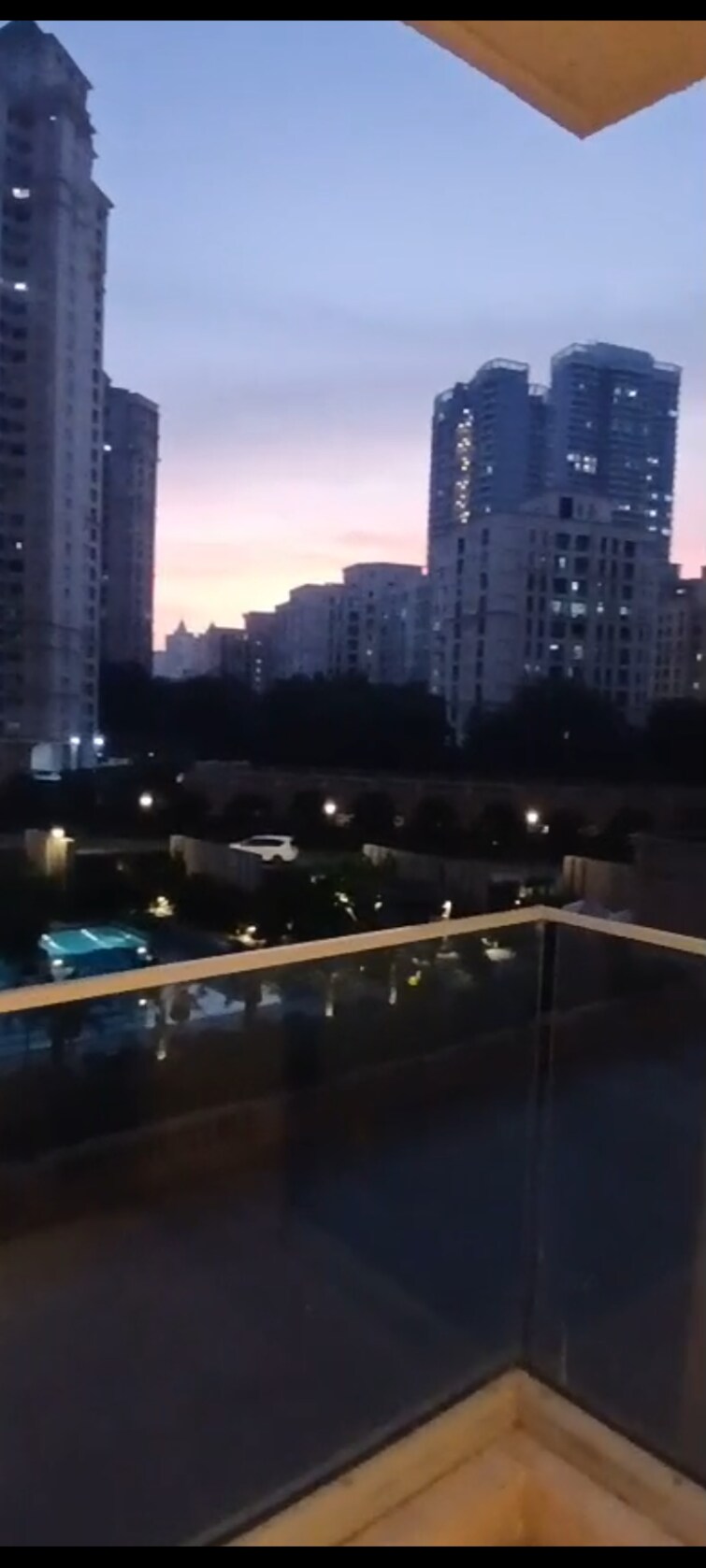 Swimming Pool, hiranandani estate 3 Bedroom 1400 Sq.Ft. Apartment In Hiranandani Estate Thane 9620590