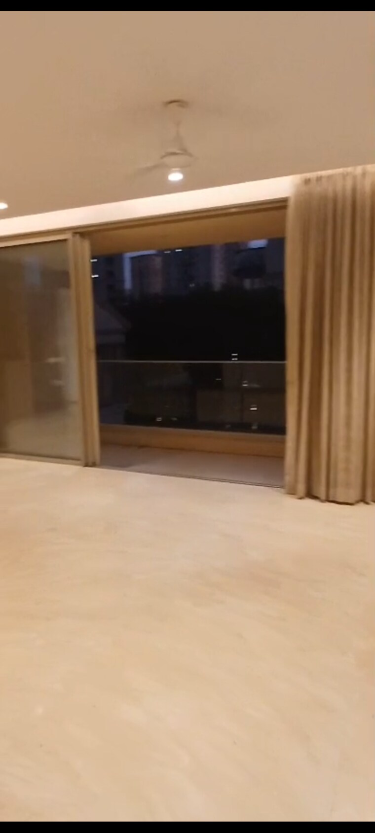 Room, hiranandani estate 3 Bedroom 1400 Sq.Ft. Apartment In Hiranandani Estate Thane 9620590