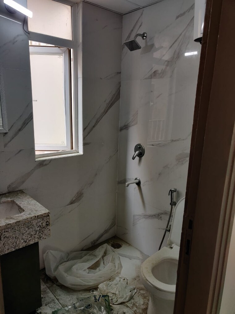 Bathroom, smart-world-gems 2.5 Bedroom 1107 Sq.Ft. Builder Floor In Sector 89 Gurgaon 9620653