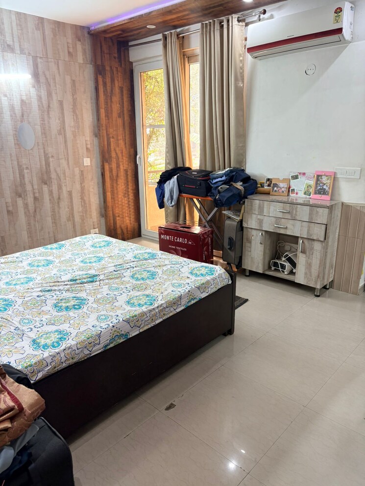 Bedroom, rof-ananda 2.5 Bedroom 800 Sq.Ft. Apartment In Sector 95 Gurgaon 9620665