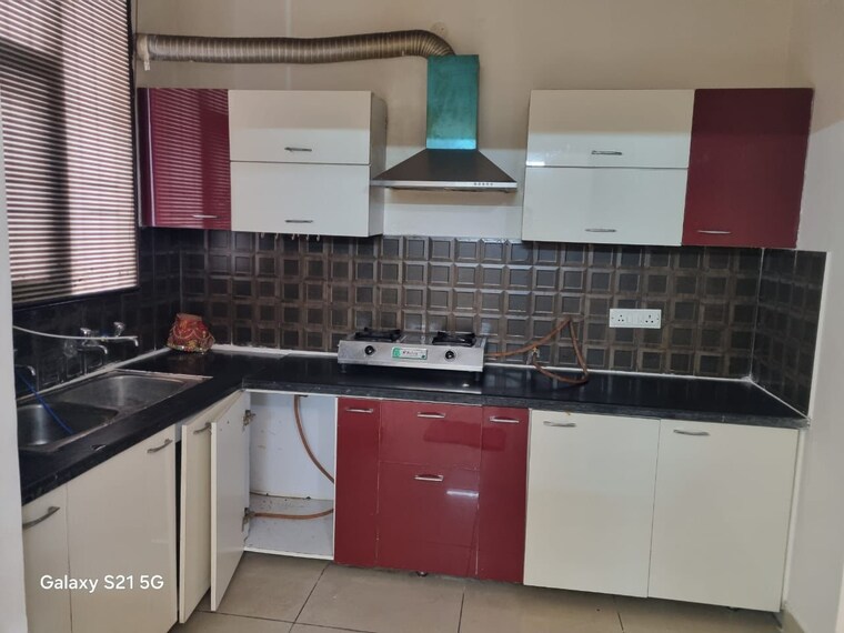 Kitchen, dhakoli 2 Bedroom 900 Sq.Ft. Apartment In Dhakoli Zirakpur 9620668