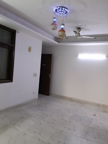 2 BHK Builder Floor For Rent in Indira Vihar