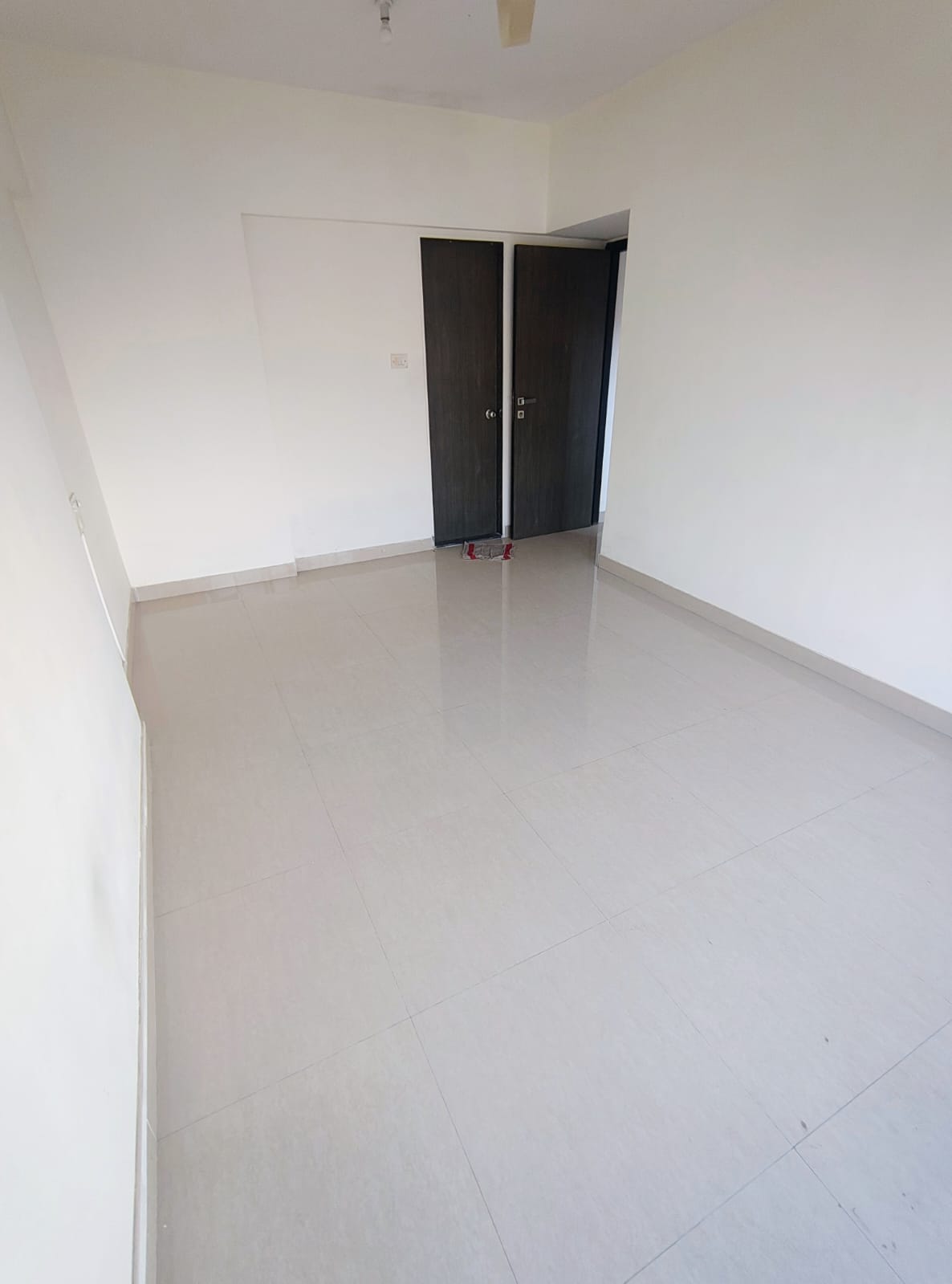 1 BHK Apartment For Rent in Swastik Solitaire