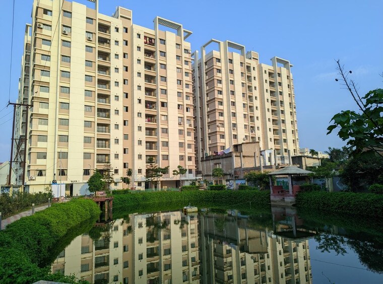 Exterior View, devaloke-sonar-city 3 Bedroom 1050 Sq.Ft. Apartment In Narendrapur Kolkata 9620736