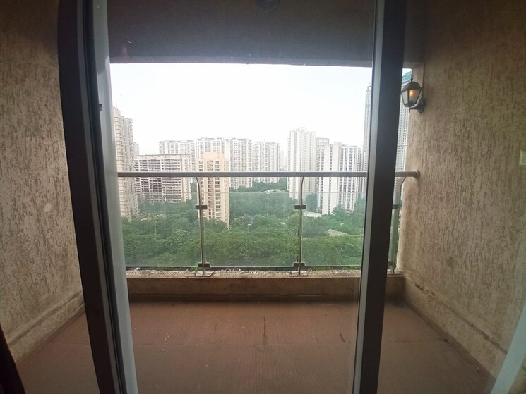 Balcony, rustomjee-athena 3 Bedroom 1300 Sq.Ft. Apartment In Majiwada Thane 9620808