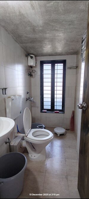Bathroom in 1 BHK Apartment at Bhandup East – for Rent