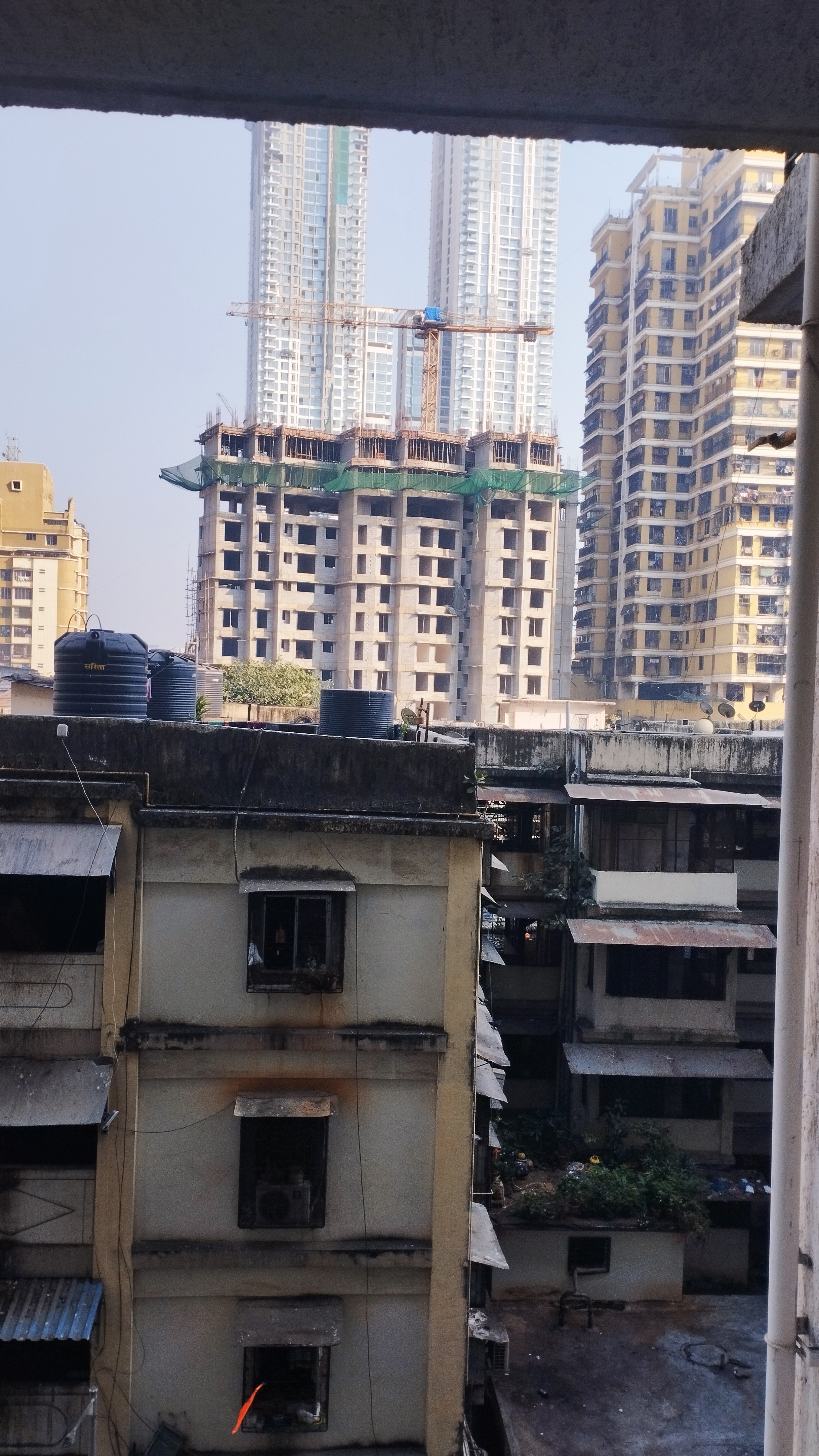 1 BHK 420 Sq.Ft. Apartment in Kinjal Nine