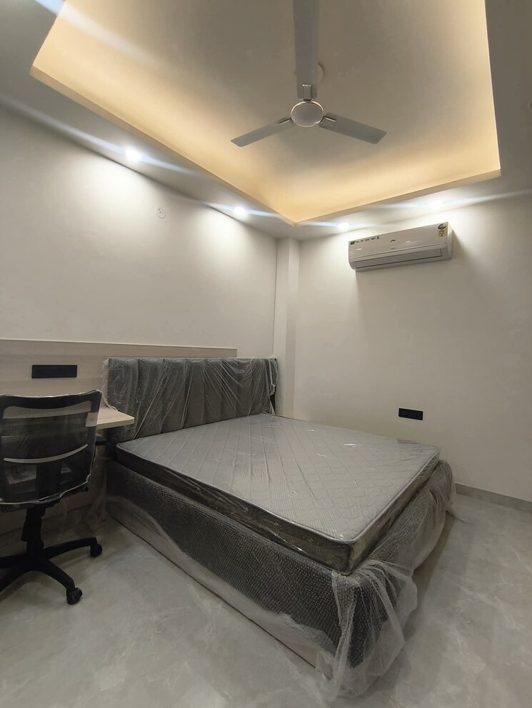 Bedroom, saket 1 Bedroom 500 Sq.Ft. Apartment In Saket Delhi 9620886
