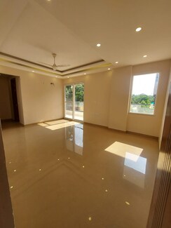 4 BHK Builder Floor For Sale in Sector 85