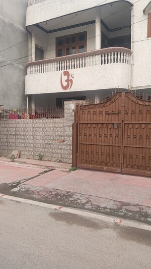 4 BHK Villa For Sale in Govindpuram