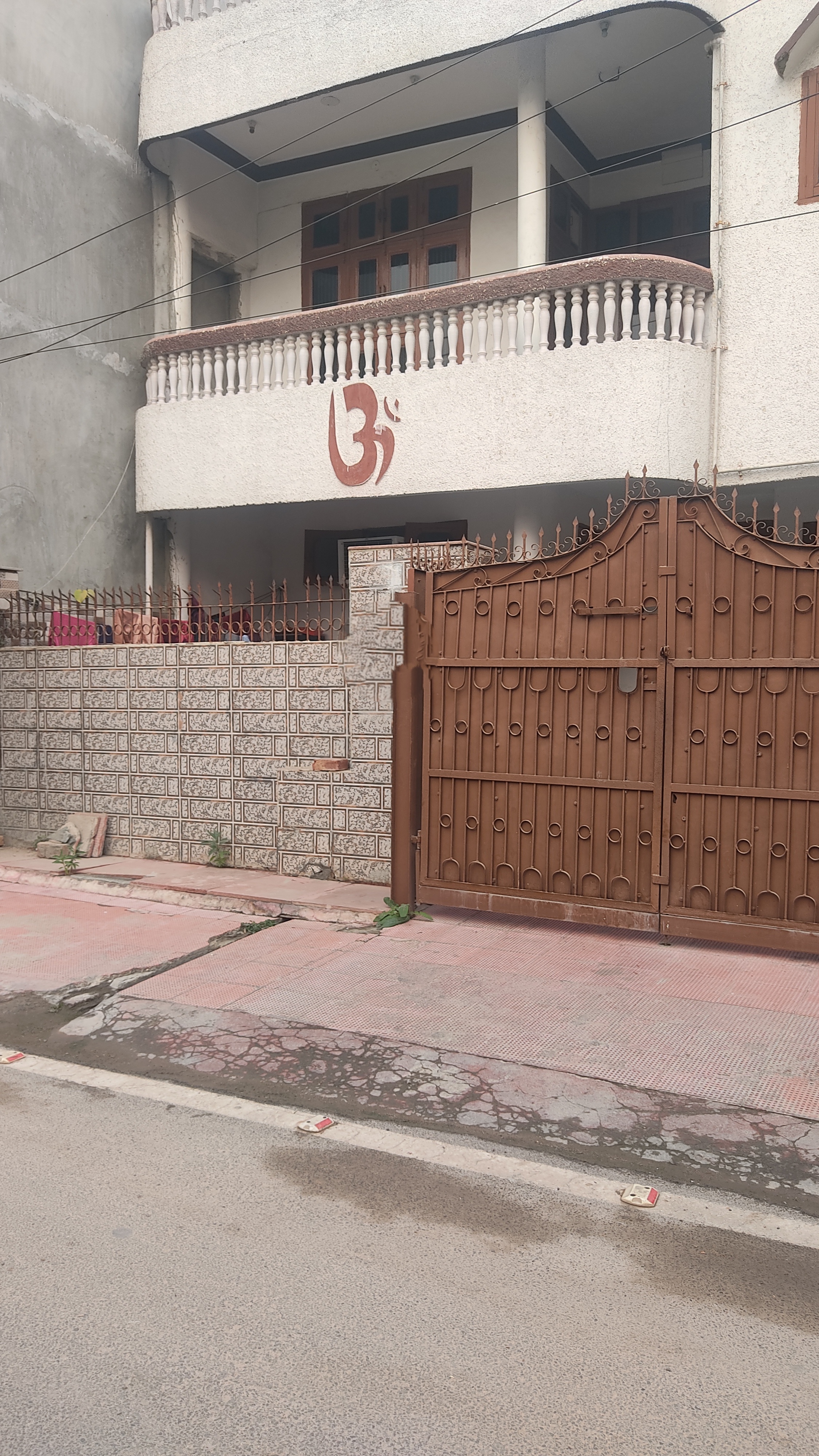 4 BHK Villa For Sale in Govindpuram