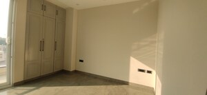 3 BHK Builder Floor For Rent in Sector 8