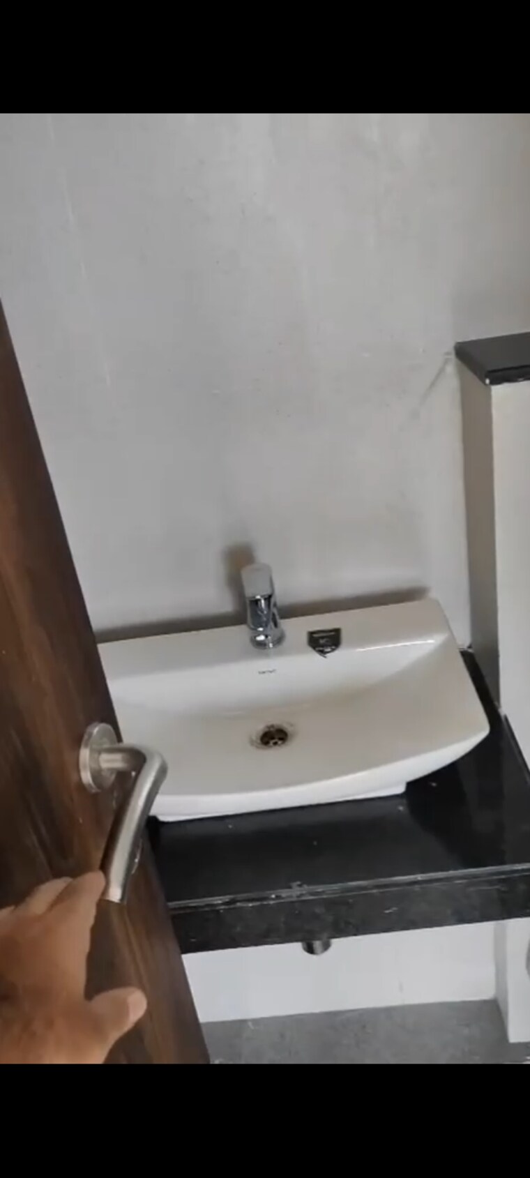 Bathroom, sheth-zuri 2 Bedroom 720 Sq.Ft. Apartment In Laxmi Nagar Thane 9621032