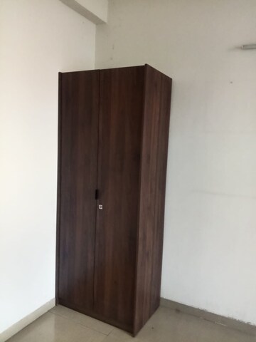 Room in 3 BHK Apartment at Mahagun Mywoods, Sector 16c Greater Noida – for Rent